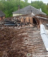 На прикордонні Чернігівщини внаслідок російського обстрілу пошкоджено приміщення пожежної частини: поліція документує наслідки