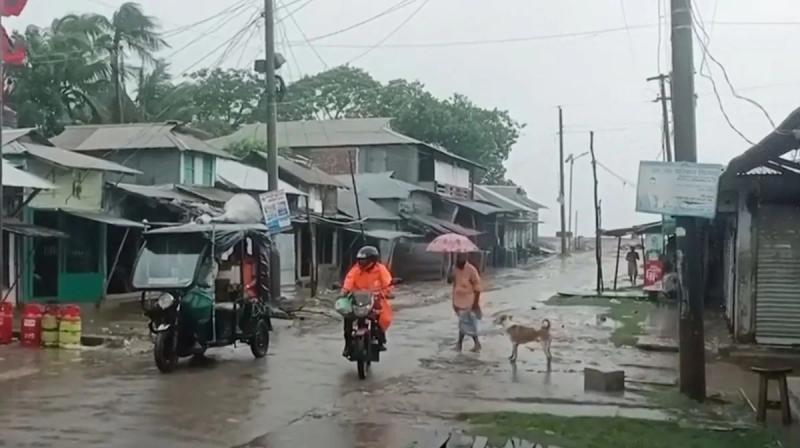 27 травня: День екстреної медичної допомоги, День народження скотча