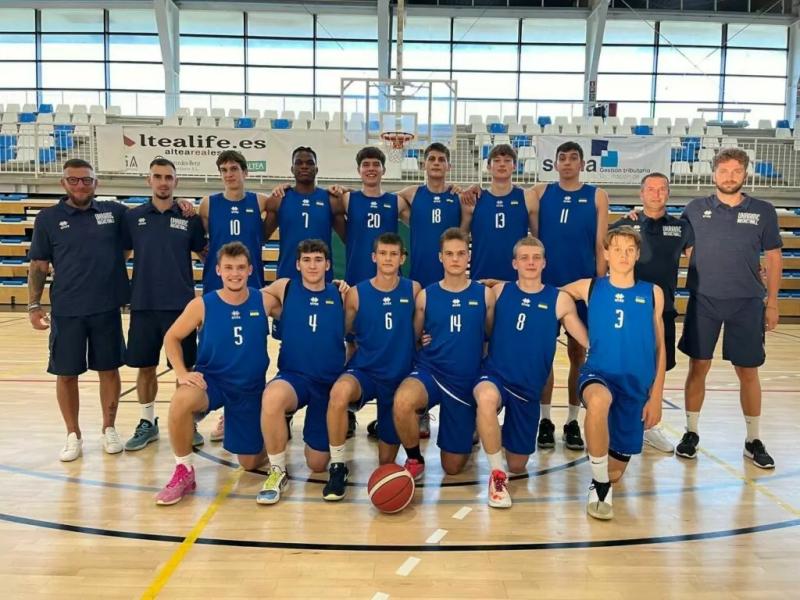 Чемпіонат Європи U-18. Чехія — Україна 93:71