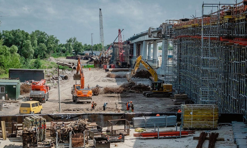 На Чернігівщині завершують будівництво мостового комплексу через Десну