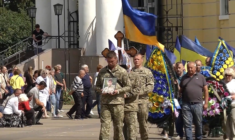 На щиті до рідного міста повернувся Герой – Володимир Климуха